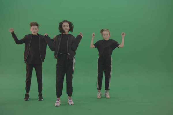 Modern-dance-green-screen-video-footage_Layer_10
